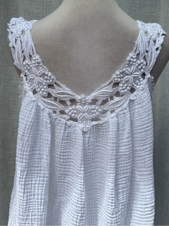 Kassatly’s Palm Beach white shift cotton nightgown dress - Picture 4 of 9